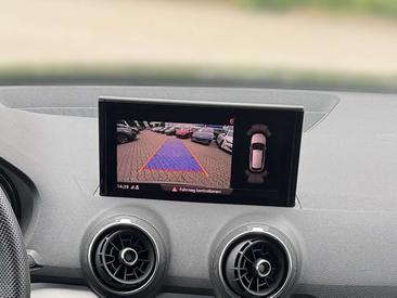Audi SQ2 TFSI — photo 15