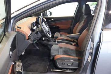 Volkswagen ID.5 Pro Performance — photo 11