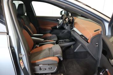 Volkswagen ID.5 Pro Performance — photo 14