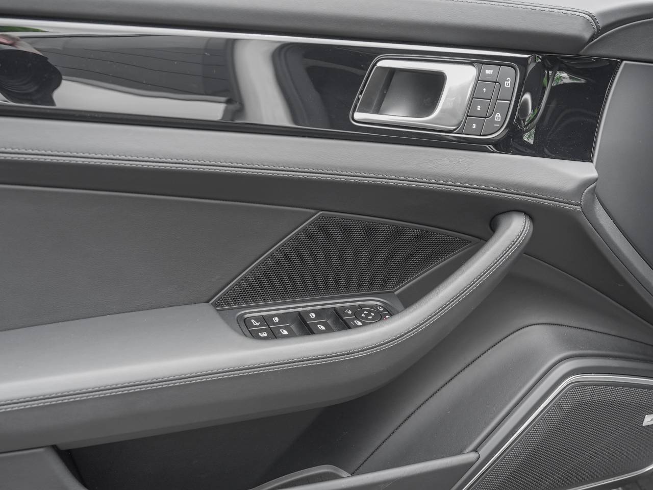 Porsche Panamera II ph2 4 E-Hybrid Sport Turismo - 2024 - Joinsteer - #40