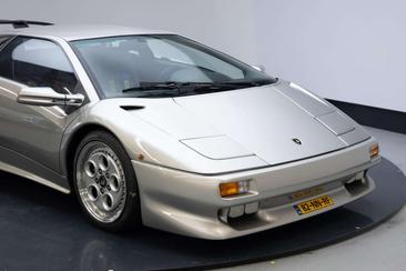 Lamborghini Diablo — photo 4