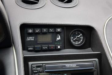 Lamborghini Diablo — photo 14