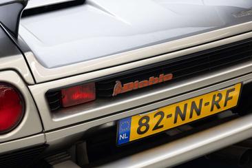 Lamborghini Diablo — photo 27