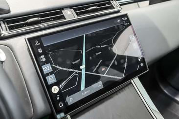 Land Rover Range Rover Velar Dynamic SE P250 — photo 11
