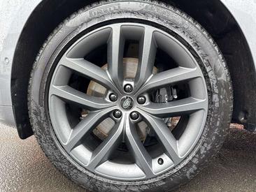 Land Rover Range Rover Sport D350 Autobiography / Black-Pac Gris — photo 8