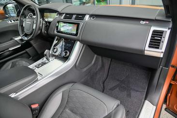 Land Rover Range Rover Sport SVR 5.0 P575 — photo 10