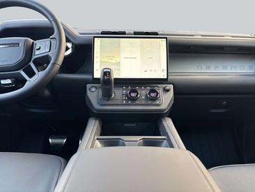 Land Rover Defender 110 5-türig Bleu P635 OCTA 467 KW — photo 14