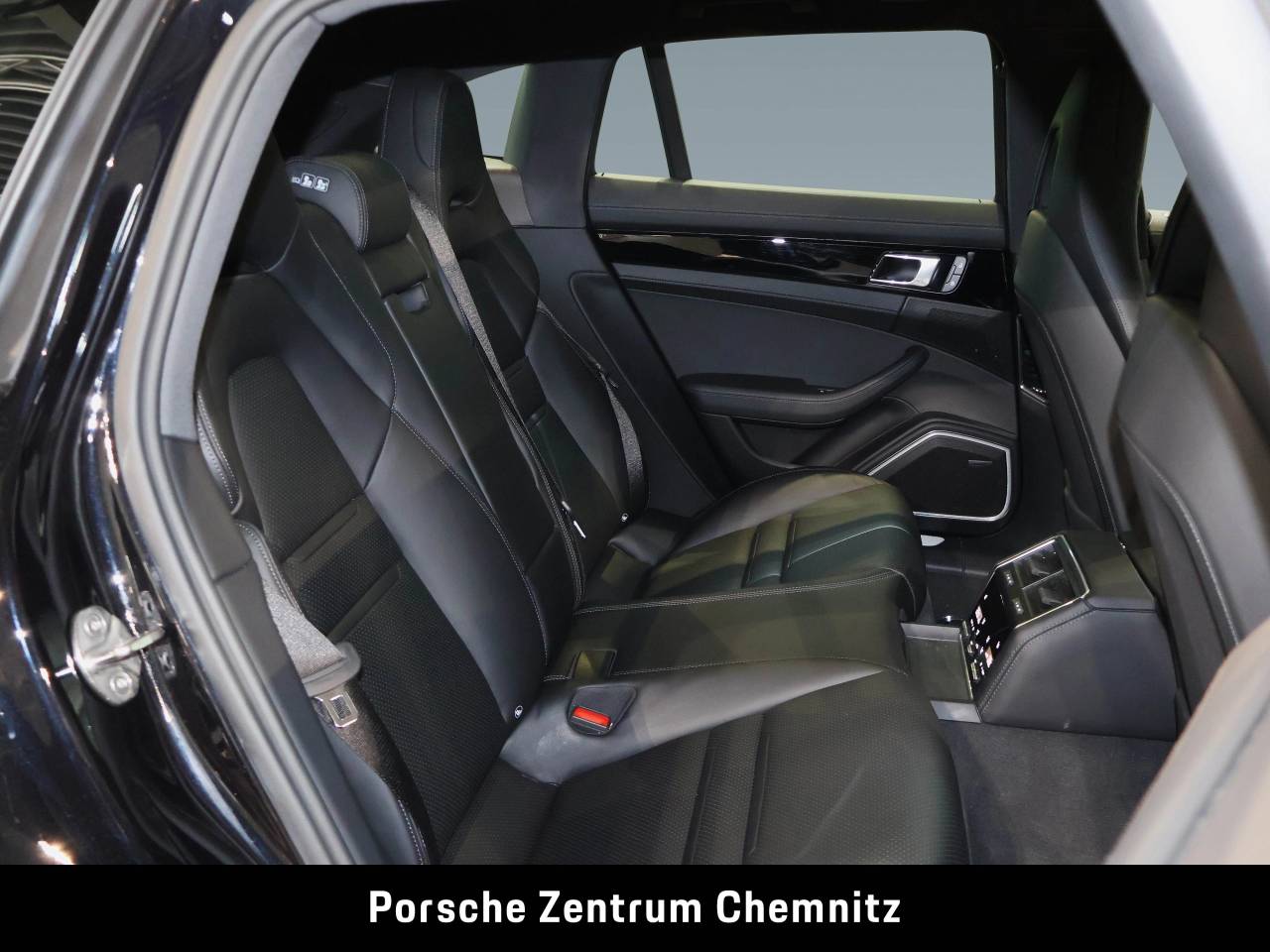 Porsche Panamera II ph2 4S E-Hybrid Sport Turismo - 2024 - Joinsteer - #15