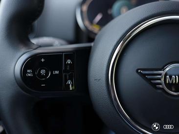 Mini Countryman COOPER SE — photo 7