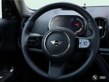 Mini Countryman COOPER SE — photo 8