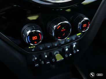 Mini Countryman COOPER SE — photo 10
