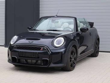 Mini Cabrio COOPER S — photo 4