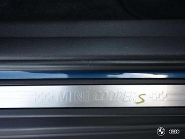 Mini Countryman COOPER SE — photo 12