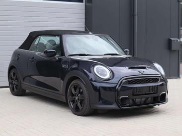 Mini Cabrio COOPER S — photo 7