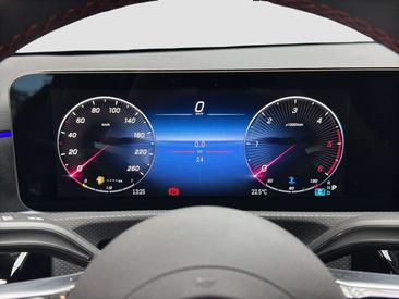 Mercedes Classe A 200 AMG Line — photo 8