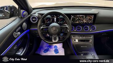 Mercedes Classe E63 AMG 63 — photo 16
