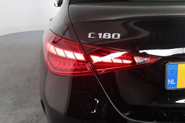 Mercedes Classe C 180 AMG Line — photo 29