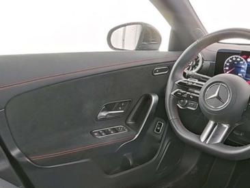 Mercedes CLA 200 — photo 7