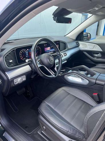 Mercedes GLS 350 — photo 16