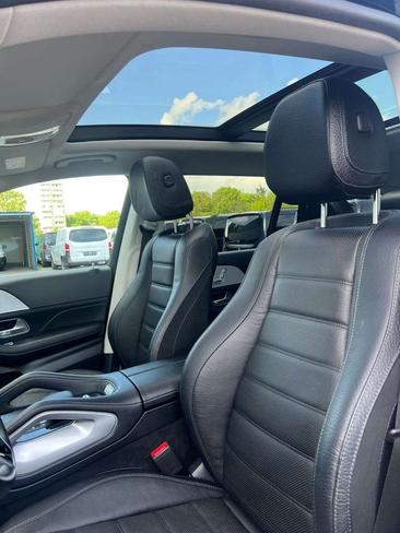 Mercedes GLS 350 — photo 18