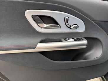 Mercedes CLA 180 — photo 11