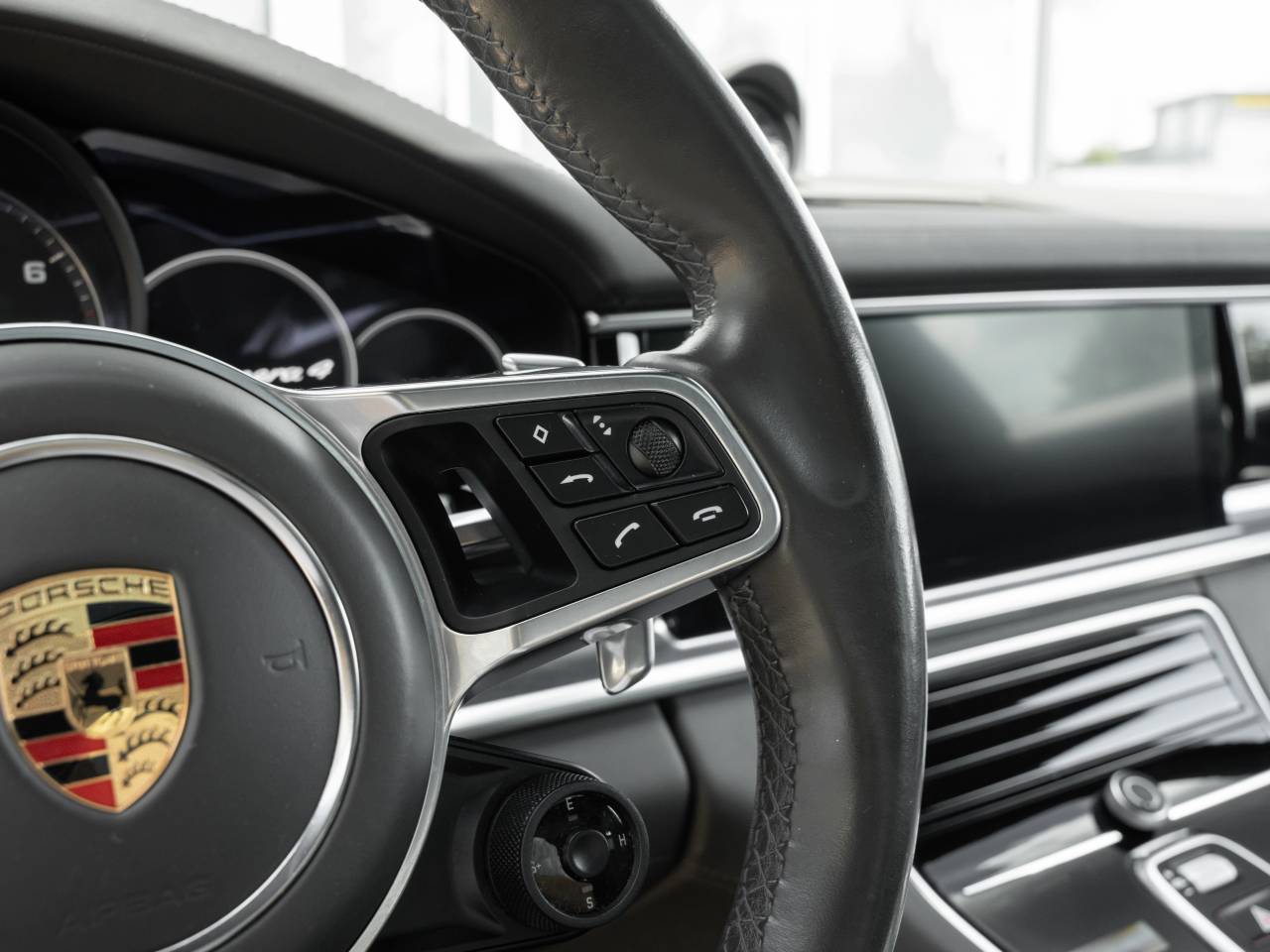 Porsche Panamera II 4 E-Hybrid - 2019 - Joinsteer - #26