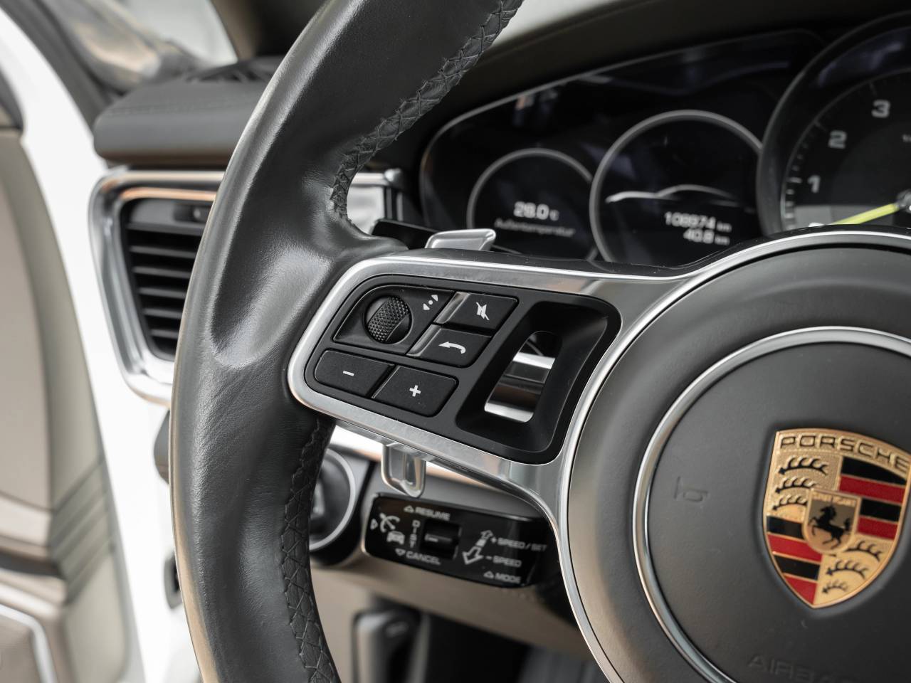 Porsche Panamera II 4 E-Hybrid - 2019 - Joinsteer - #27