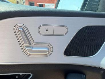 Mercedes GLE 300 Sport — photo 12
