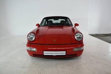 Porsche 964 Carrera 4 Coupe — photo 4