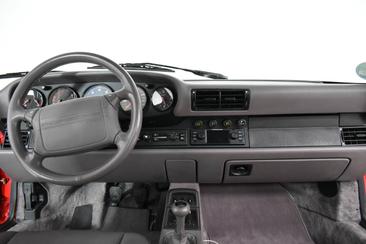 Porsche 964 Carrera 4 Coupe — photo 20