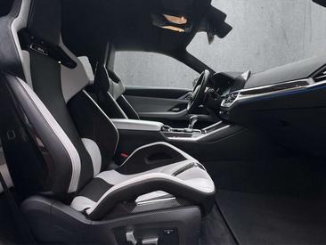 BMW M4 Competition — photo 14