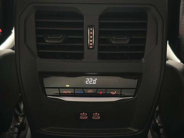 BMW M4 Competition — photo 37