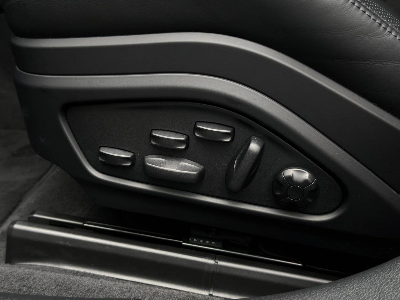 Porsche Panamera II ph2 GTS Sport Turismo - 2024 - Joinsteer - #25