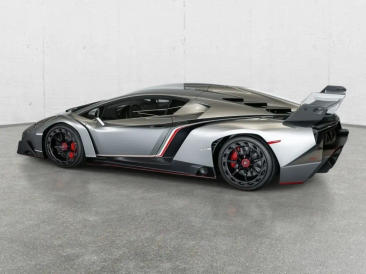 Lamborghini Few Off Veneno — photo 3