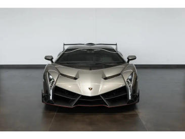 Lamborghini Few Off Veneno — photo 12