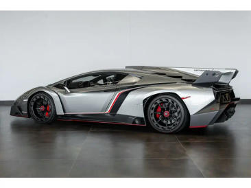 Lamborghini Few Off Veneno — photo 20