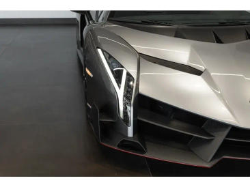 Lamborghini Few Off Veneno — photo 37