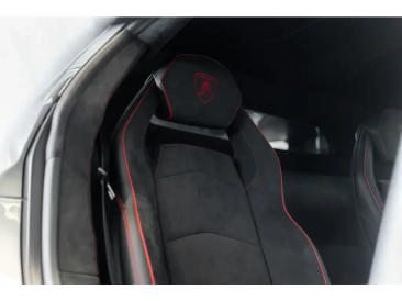 Lamborghini Few Off Veneno — photo 87
