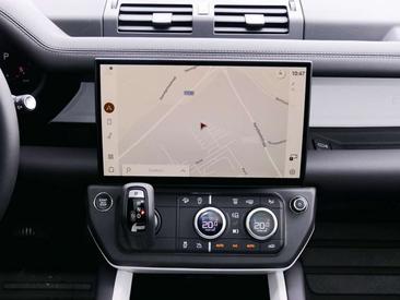 Land Rover Defender 110 D200 S AWD Auto 26MY Noir — photo 17