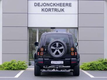 Land Rover Defender 110 D200 S AWD Auto 26MY Noir — photo 26
