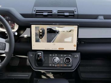 Land Rover Defender 110 D200 S AWD Auto 26MY — photo 21