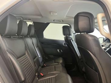 Land Rover Discovery D250 SE AWD Luftfederung Memory Sitze Blanc — photo 5