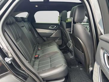 Land Rover Range Rover Velar R-Dynamic SE 3.0d — photo 15