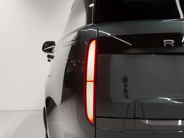 Land Rover Range Rover 3.0 P550e Autobiography PHEV Vert — photo 14