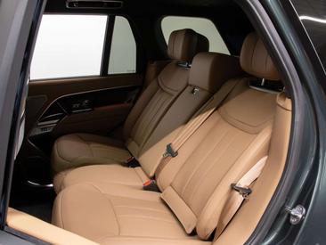 Land Rover Range Rover 3.0 P550e Autobiography PHEV Vert — photo 22