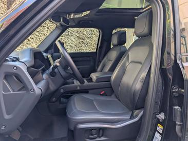 Land Rover Defender 110 X-Dynamic HSE Awd 3.0d I6 Mhev 250cv Auto — photo 7