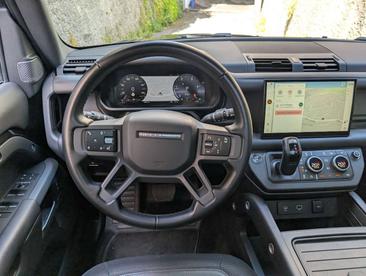 Land Rover Defender 110 X-Dynamic HSE Awd 3.0d I6 Mhev 250cv Auto — photo 8