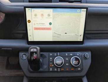 Land Rover Defender 110 X-Dynamic HSE Awd 3.0d I6 Mhev 250cv Auto — photo 12