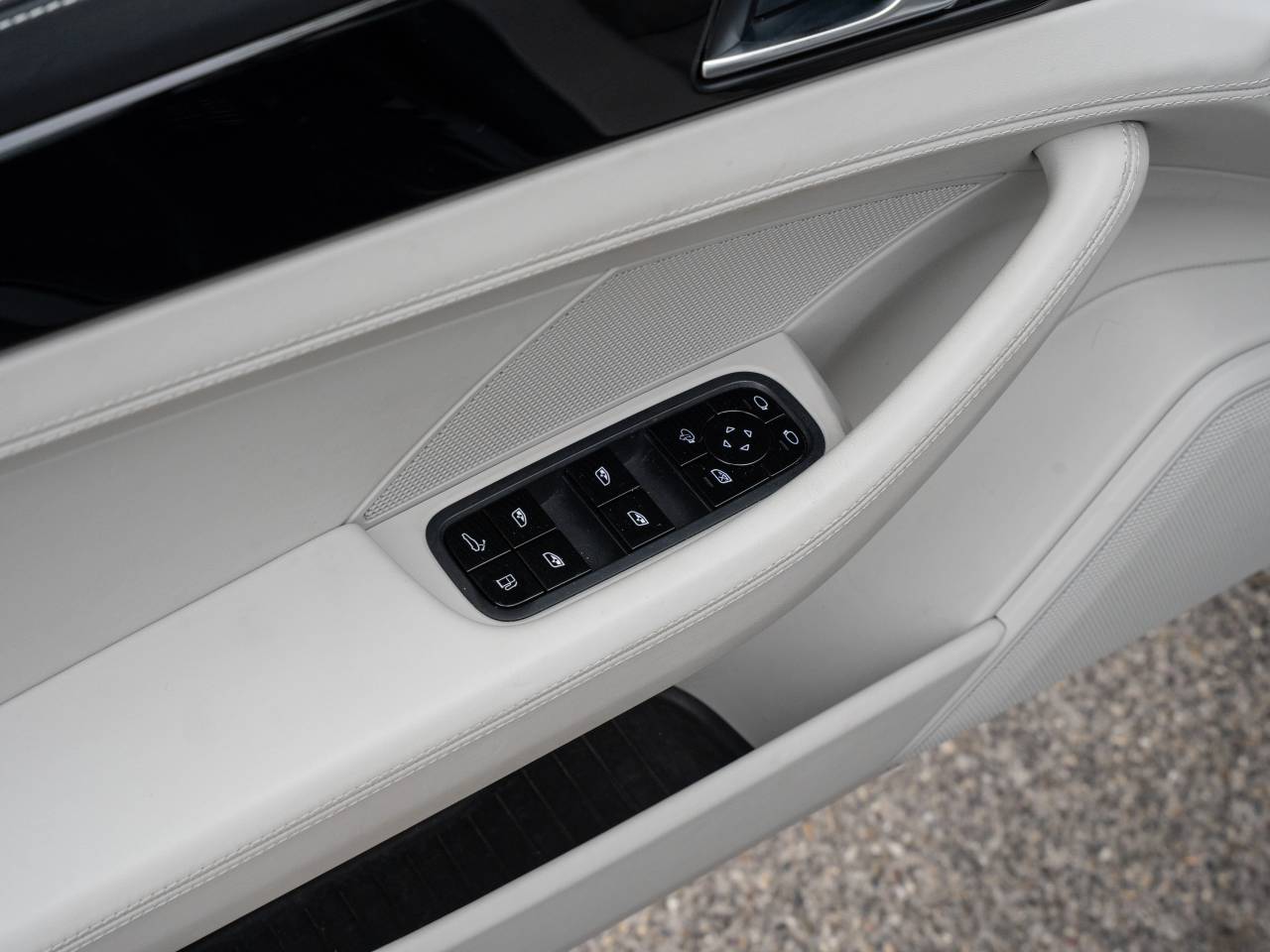 Porsche Panamera II ph2 4 E-Hybrid Sport Turismo - 2021 - Joinsteer - #21
