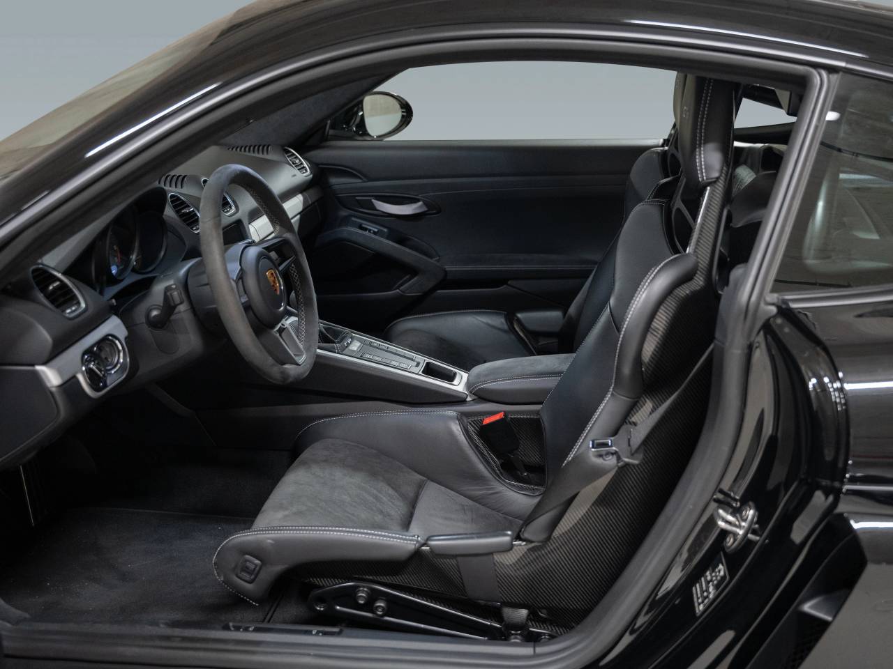 Porsche 718 type 982 Cayman GT4 - 2020 - Joinsteer - #18